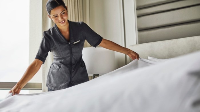 Four seasons hotel corporate