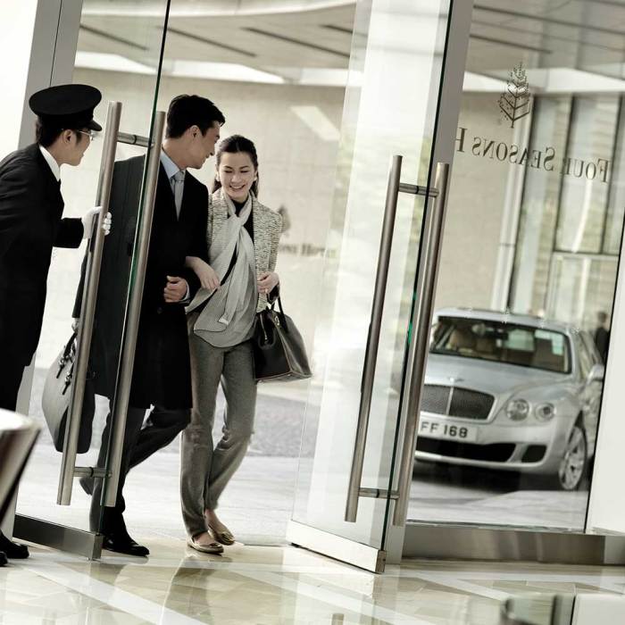 Four seasons hotel corporate