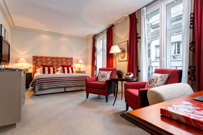 Rocco forte hotel amigo